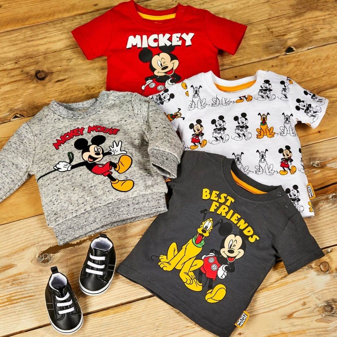 プリマークさんのインスタグラム写真 - (プリマークInstagram)「It’s not hard to be won over by our latest Mickey Mouse babywear @primark.kids 😙 #Primark #PrimarkXDisney #baby」8月21日 21時00分 - primark
