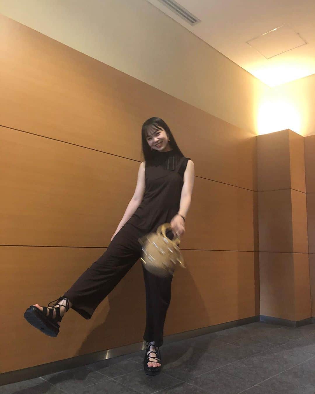 大友樹乃のインスタグラム：「guコーデ🧡  毎日暑いけど、夏は大好き！  #gu#ootdfashion#옷스타그램daily #오오티디#데일리룩#일상룩 #goodnight ☺️」