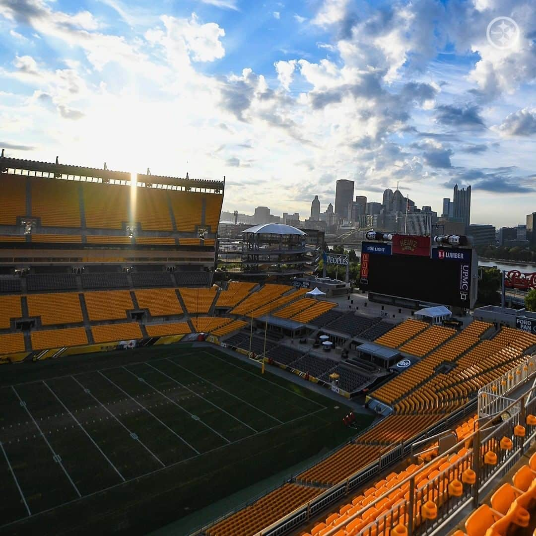 ピッツバーグ・スティーラーズさんのインスタグラム写真 - (ピッツバーグ・スティーラーズInstagram)「Picture-perfect, don't need no filter 🌅 #SteelersCamp」8月21日 21時24分 - steelers