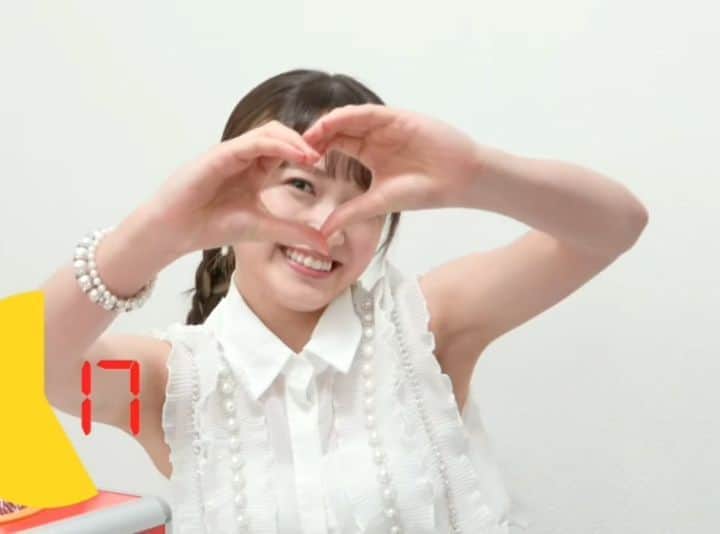 モーニング娘。'20のインスタグラム：「- . ちいちゃんのカワイイを表せ！！！ . .」