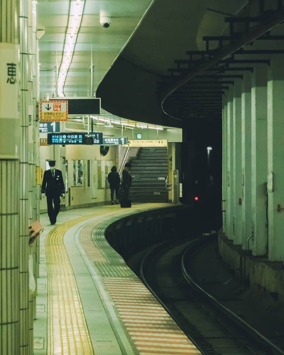 woody_chaiのインスタグラム：「🚉」