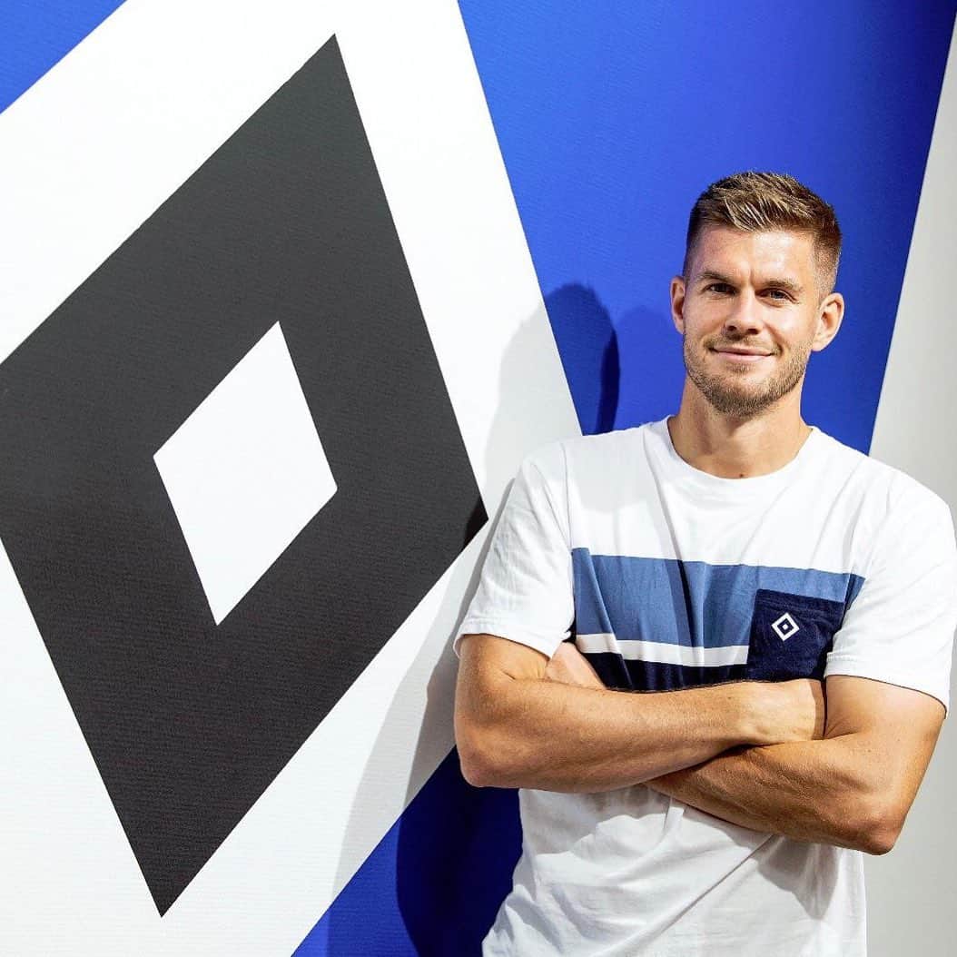 のインスタグラム：「Moin @hsv 🔷」