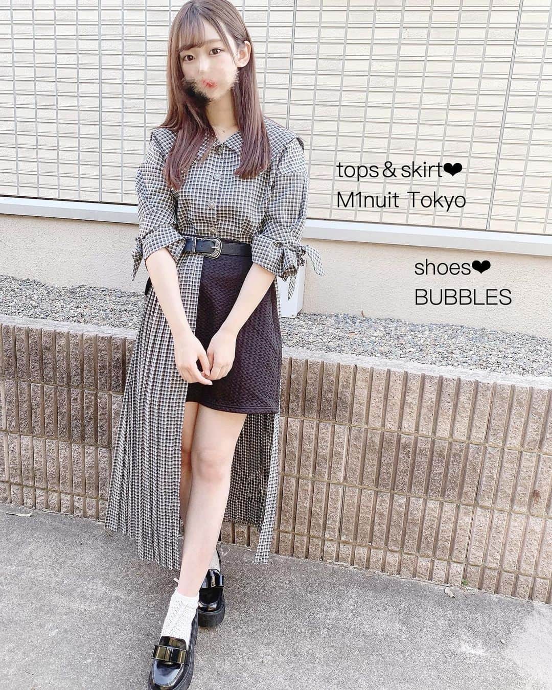 町田穂花のインスタグラム：「. . 川後陽菜さん（ @hina_kawago ）が プロデュースされているブランド M1nuit Tokyo（ @m1nuit.tokyo ）のセットアップ🖤 . スカートもトップスも違うお洋服と合わせやすくてお気に入り( ¨̮ ) . #m1nuittokyo #私服 #厚底」