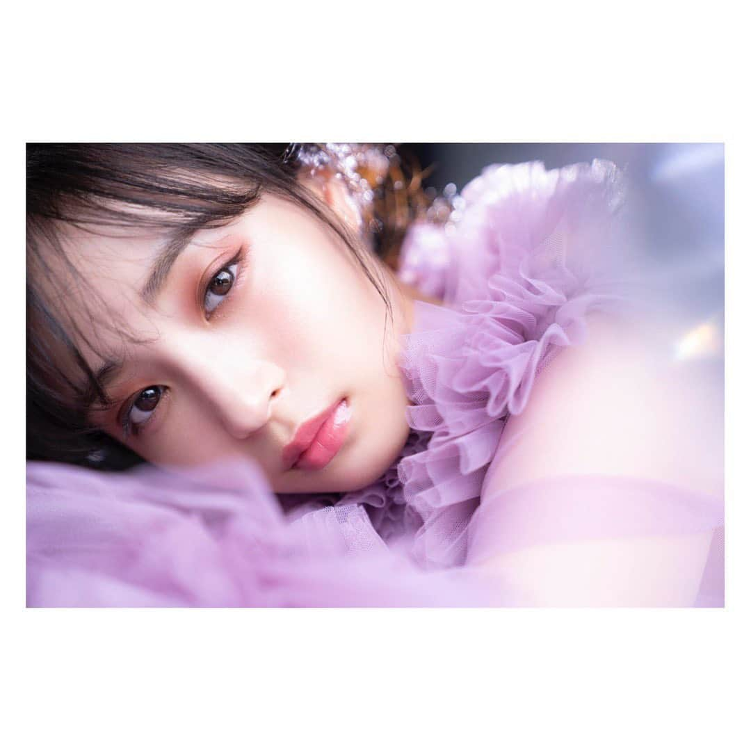 広瀬すずさんのインスタグラム写真 - (広瀬すずInstagram)「VOCE」8月21日 21時38分 - suzu.hirose.official