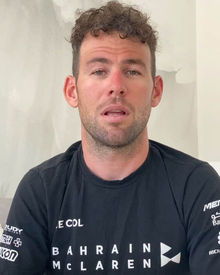 マーク・カヴェンディッシュのインスタグラム：「Hi Everybody. So you’ve probably seen that @bahrainmclaren have announced the @letourdefrance team and, obviously, I’m not on the list. Some of you will be happy. Some will be disappointed. Then there’s going to be the journalists that put things for their own click count. So I thought I’d give my own thoughts and feelings on it: Simply put, I just don’t think I’m ready for the Tour this year. It’s the hardest parcours (route) I’ve seen in my entire career, with very limited sprint opportunities and I’m a rider that needs a lot of racing to get going, which hasn’t been possible this year. But @bahrainmclaren have an incredible GC contender with @landameana and and incredibly strong team to support him. I know I’ll be supporting the team from wherever I am. I’m looking forward and super excited for the rest of the year. We’ve got some good races and goals lined up and I’m looking forward to using it to build into a big year next year too. Thanks for your support and I hope you’ll be cheering Mikel and the boys with me at home. Take care x 🙏」