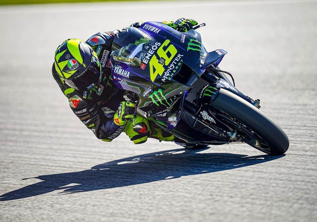 のインスタグラム：「💬 @valeyellow46, #AustrianGP Combined FP1 + FP2 Result - P13:  “The bigger problem today was that we tried to do the time attack in the afternoon, but the asphalt was more than 50 degrees, and it was difficult to improve on the lap time from this morning. We did only one time attack in FP2, because we are always at the limit with the tyre quantity, like everyone else. We hope that tomorrow in FP3 we will have a dry session. Usually the morning is a bit colder, so you can go faster. So, tomorrow morning it will be crucial to try to stay inside the top 10. We will try!"  #MonsterYamaha  #MotoGP」