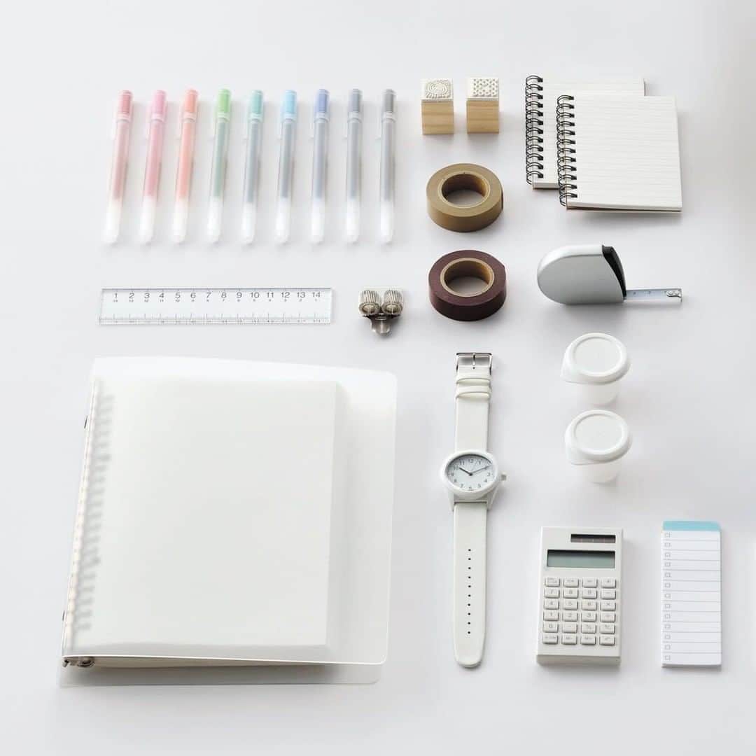 MUJI USAさんのインスタグラム写真 - (MUJI USAInstagram)「No matter what this school year looks like, stay organized with MUJI’s 10% off for students.  This year, we’re saying thank you to our healthcare heros by including them in the discount! Show your student, faculty, and work ID in stores to redeem, or get verified through StudentBeans to shop online.  Offer ends September 7, 2020.  #muji #mujiusa #backtoschool #bts」8月22日 1時16分 - mujiusa