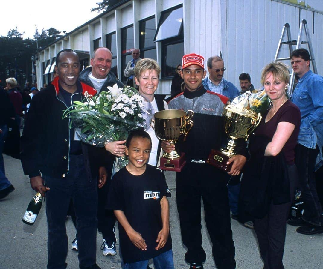 ルイス・ハミルトンさんのインスタグラム写真 - (ルイス・ハミルトンInstagram)「This picture brings me so much happiness. This is me when I was 15, fighting for the European and world karting championships in Italy. So many of you see the success today perhaps without the knowledge of how I got there. The proud black man to the left, my father, worked 4 jobs to keep me racing in the early stages. We didn’t always have the best equipment but we did it as a family. My two beautiful mothers in this photo, they held us together through the tough times. Behind every successful man is a strong beautiful woman, well I had two. The little guy, my incredible brother, inspired me and inspires so many today. See, we never gave up no matter what was thrown at us. We earned the right to be there and fight for our country even if some didn’t want to allow it. Today I race for the best team in the world, a place I’ve worked so hard to earn. Not a day goes by where I forget where I’ve come from or who/what I’m fighting for. I want to encourage all of you out there to chase your dreams, be you and never change for anybody, never take no for an answer and never give up because you are enough, you are incredible and powerful beyond your understanding. #StillWeRise」8月22日 1時32分 - lewishamilton