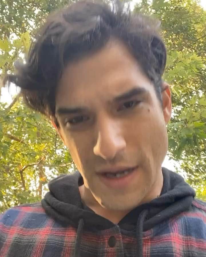 タイラー・ポジーのインスタグラム：「WARNING: Explicit Language Monday night, three trans women were attacked, laughed and filmed at while it was happening. Right here in my home town. In Hollywood. We need to bring justice to them and find the people who filmed it and did nothing. If you know their names, please comment below so LAPD can find them」