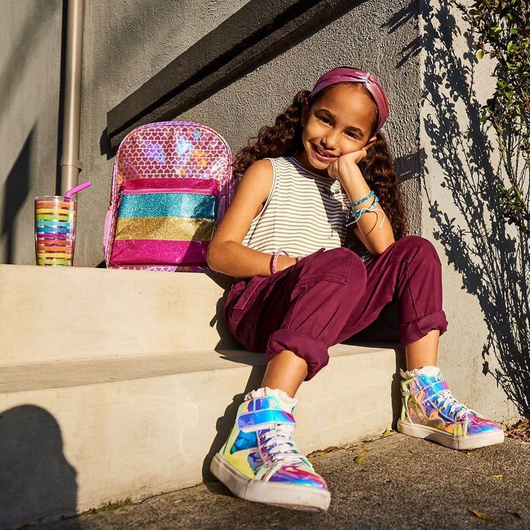 Wal-Mart Stores, Incのインスタグラム：「Glitter, gold, and everything great! However you go back, do it with a sparkle. #WalmartFashion」