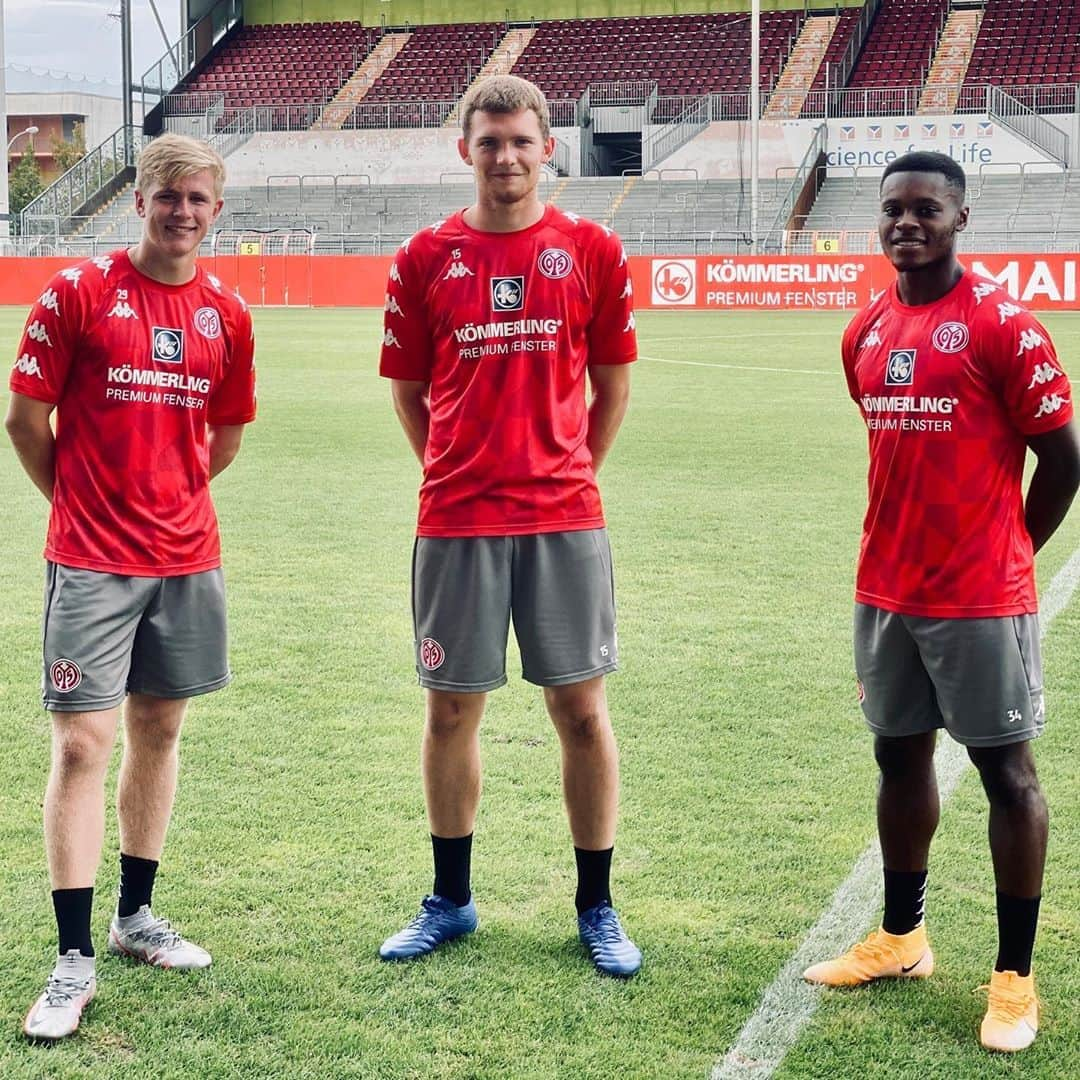 1.FSVマインツ05さんのインスタグラム写真 - (1.FSVマインツ05Instagram)「Stolz! #Mainz05 mit den meisten #U21-Nationalspielern. 😍😍 Unsere Jungs sind für die EM-Quali Spiele gegen Moldau und Belgien nominiert! 🇩🇪👏 . #dfbjunioren #mainz #m05 #bundesliga #05nachwuchs #mainzbleibtmainz」8月22日 2時27分 - 1fsvmainz05