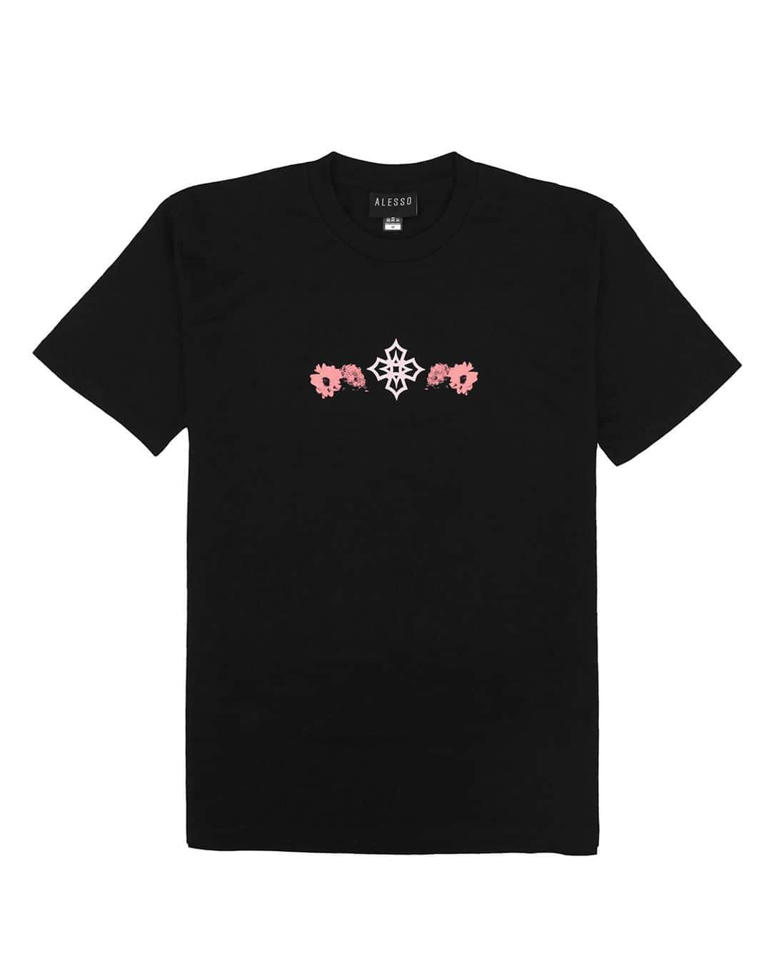 アレッソさんのインスタグラム写真 - (アレッソInstagram)「Rose Garden T-Shirt & Biohazard Mask. Limited quantities available now!! Link in bio」8月22日 3時36分 - alesso