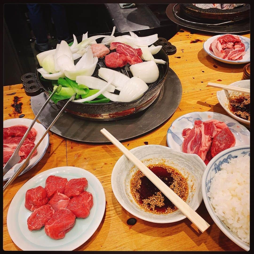 結城里華さんのインスタグラム写真 - (結城里華Instagram)「_ _ 北海道🦀♥️ アイスもラーメンも食べたのに 写真撮り忘れてしまった🤔💭 _  #tokyo #日本 #東京 #新宿 #歌舞伎町 #キャバクラ #キャバ嬢 #ヘアセット #韓国 #방탄소년단 #박지민 #한국 #일본 #도쿄 #신주쿠 #세븐틴 #호시 #원어스 #건희 #followme #팔로미  #친구해요 #인친환영 #오오티디 #셀카 #셀카그램 #패션 #데일리룩 #좋아요 #메이크」8月22日 4時31分 - yuuki_rika