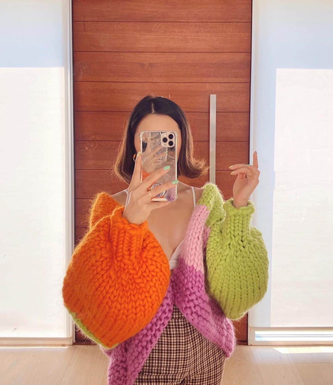 Jenn Imさんのインスタグラム写真 - (Jenn ImInstagram)「this cardigan thicc 🥴@hope.macaulay」8月22日 5時42分 - imjennim