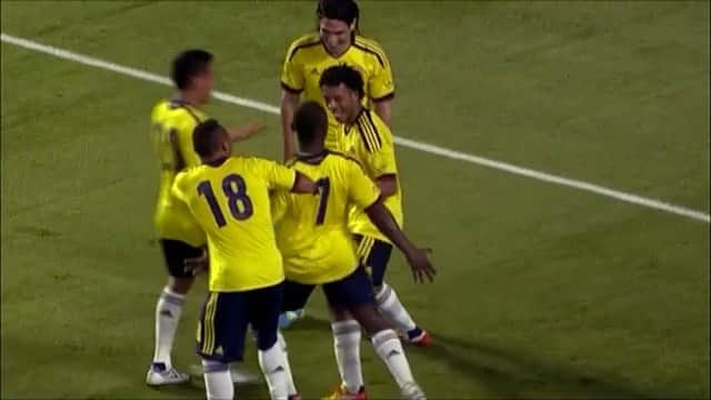 サッカー コロンビア代表チームのインスタグラム：「¡Siguen los grandes partidos de nuestra Selección! 🇨🇴  Este sábado 22 y domingo 23 de agosto desde las 10:15 a.m. por el @golcaracol vuelve a ver los amistosos internacionales 🆚 México en 2012 y 🆚 Brasil en 2019 ⚽  #EnModoSelección #ViveElGolCaracol」