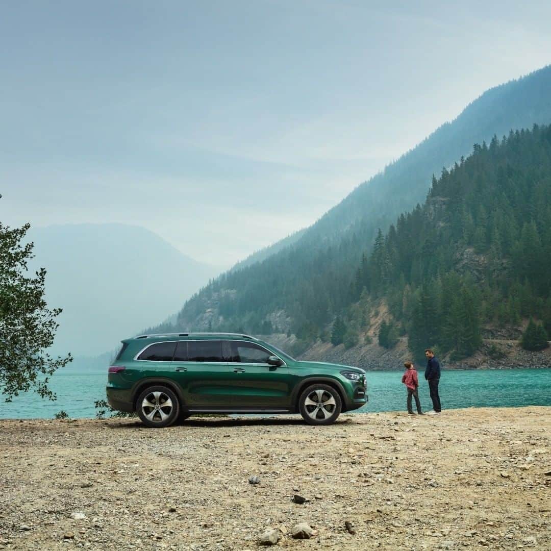 Mercedes-Benz Thailandさんのインスタグラム写真 - (Mercedes-Benz ThailandInstagram)「In life it’s not where you go, it’s who you travel with. ​ Experience the spaciousness of the GLS and fill your journey with spectacular memories.​  Makes the best of every ground 🏕️​  #TheOnlyKindOfStrengthThatCounts ​ #GLS #MercedesBenzSUVRange ​ #MercedesBenz #MercedesBenzThailand」8月22日 17時23分 - mercedesbenzthailand
