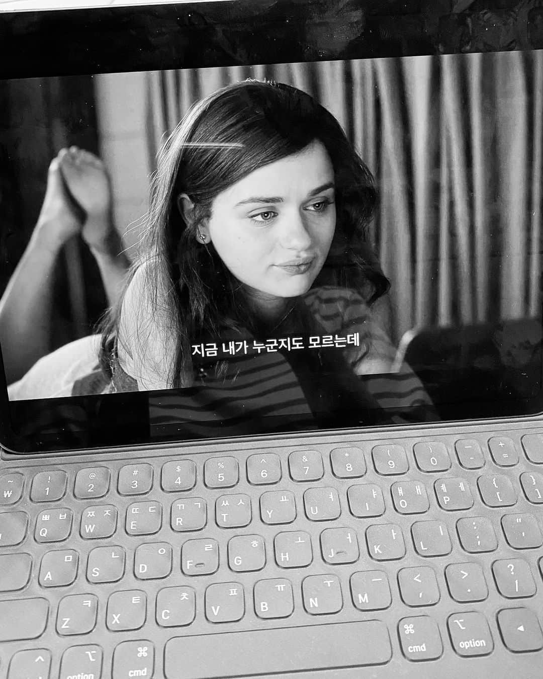 郭珉整のインスタグラム：「넷플릭스 인생 영화  댓글이나 디엠으로 추천 해주시면  정말 짱짱맨!!!  💻🖥🎥」