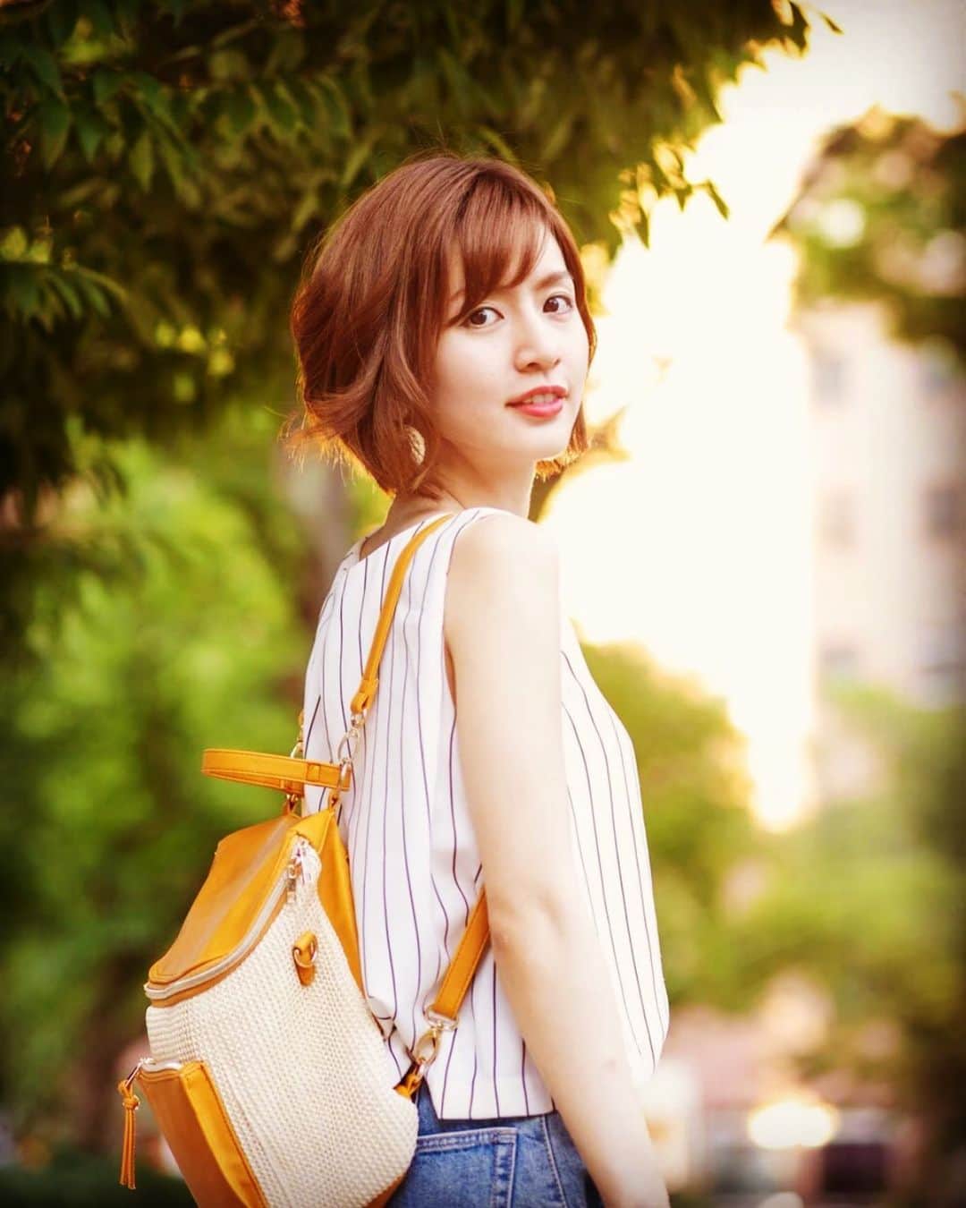 浜田真衣のインスタグラム：「いつかの写真🌺 皆はどんな夏を過ごしたの¨̮？  今年の夏も いろんな挑戦、発見や出会いがあって凄く楽しかった✨  これから、まだまだ楽しもう🌺  #浜田真衣 #monaカフェ #japanese #instalike #instalike #instafashion #夏コーデ #instapic」
