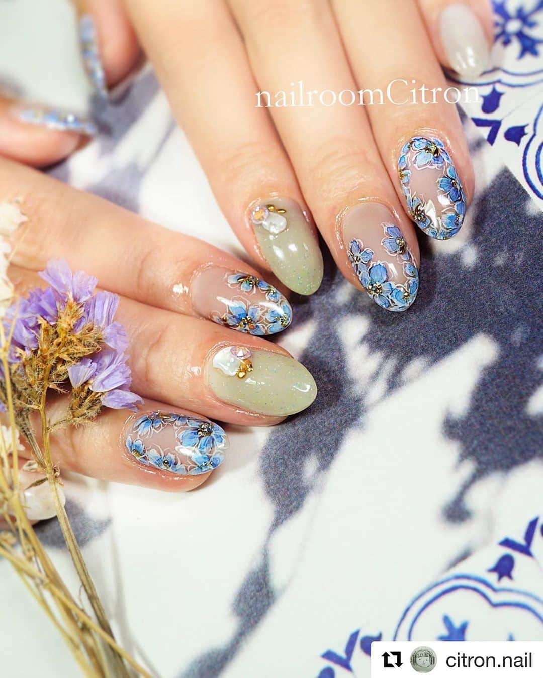 initygel_officialのインスタグラム