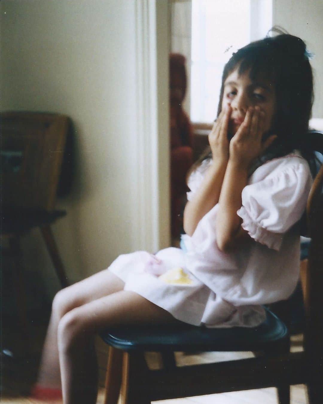 花代のインスタグラム：「2002 #hanayo30thphotobook」