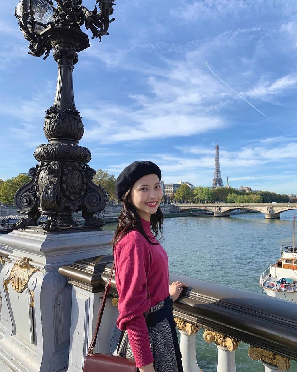 足立沙織さんのインスタグラム写真 - (足立沙織Instagram)「. 📍Ponte Alexandre Ⅲ 🇫🇷 . . . . . . . . . . . #france#paris#travelphotography#france_focus_on#alexandredeparis#nissyentertainment#saori__trip#instagoodday#travelgram#traveltheworld#france🇫🇷」8月22日 12時39分 - sao_ri_17