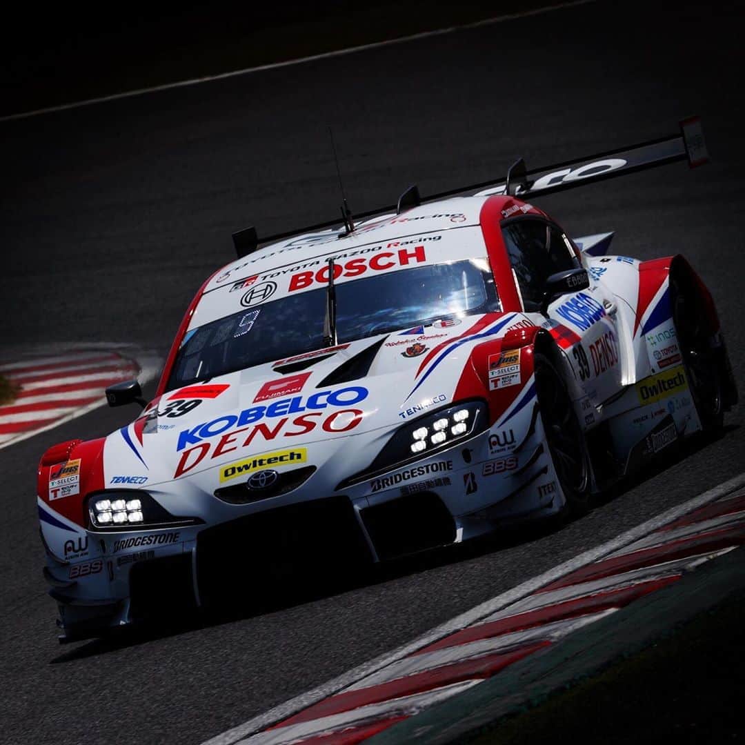 のインスタグラム：「『三橋仁明写真館』 スーパーGT Rd3 SUZUKA CIRCUIT Qualifying 9th  #supergt #toyotagazooracing #tgrteamsard #grsupra  @heikkikovalainen  @yuone_n  #三橋仁明 #カメラマン」