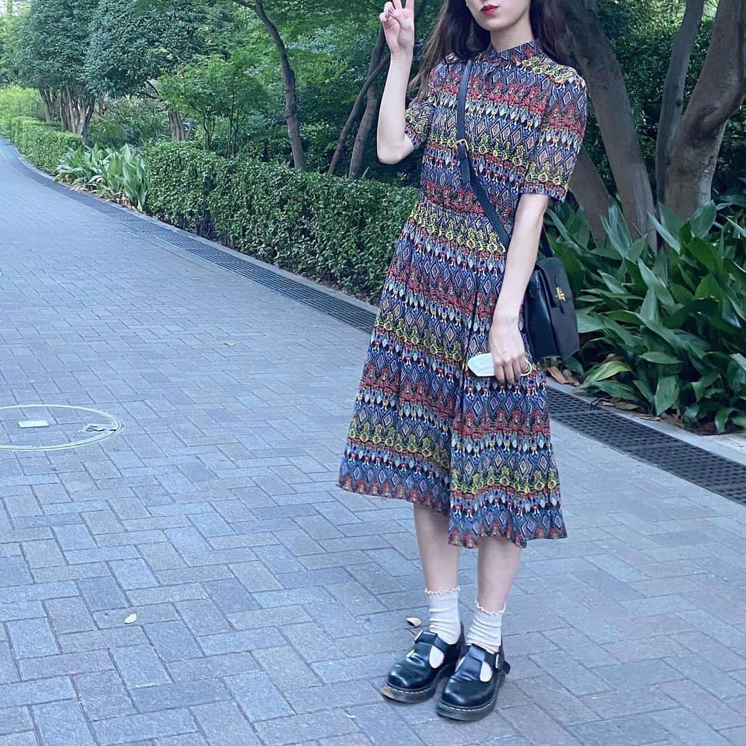 鈴木美羽さんのインスタグラム写真 - (鈴木美羽Instagram)「古着👗 #ミウスタイル　 (この時だけマスク外しました🙏)」8月22日 14時16分 - suzukimiu_0414