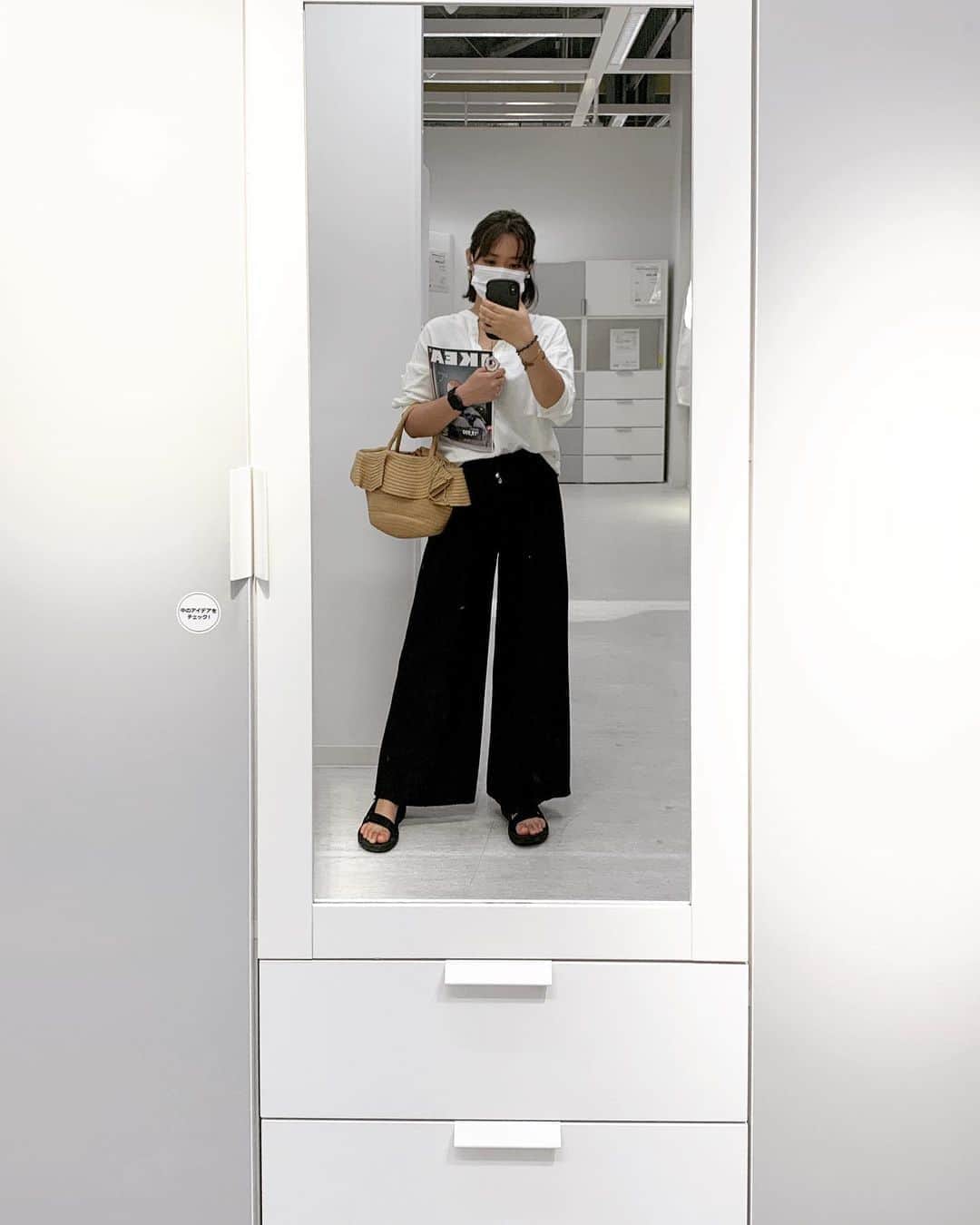 二宮愛のインスタグラム：「#ikea で必要なものをやっと買えた！ やっとオフ。やっっっと…」