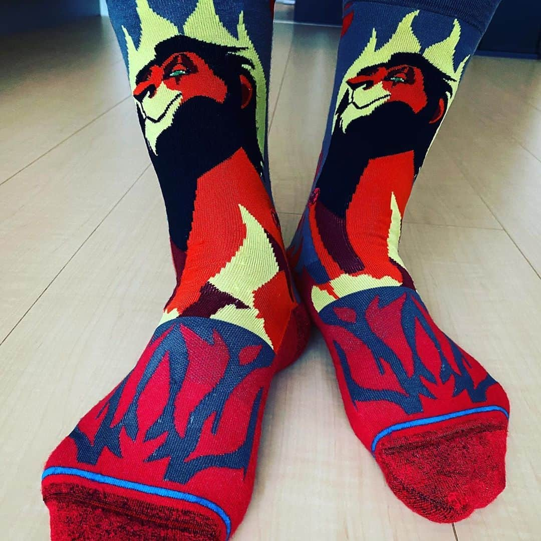 鈴木みのるさんのインスタグラム写真 - (鈴木みのるInstagram)「Today's STANCE  #stancesocks #stance_japan  #lionking #scar 今日はディズニーライオンキングに出てくるスカー。何気にお気に入りスタンス。」8月22日 15時58分 - suzuki.d.minoru