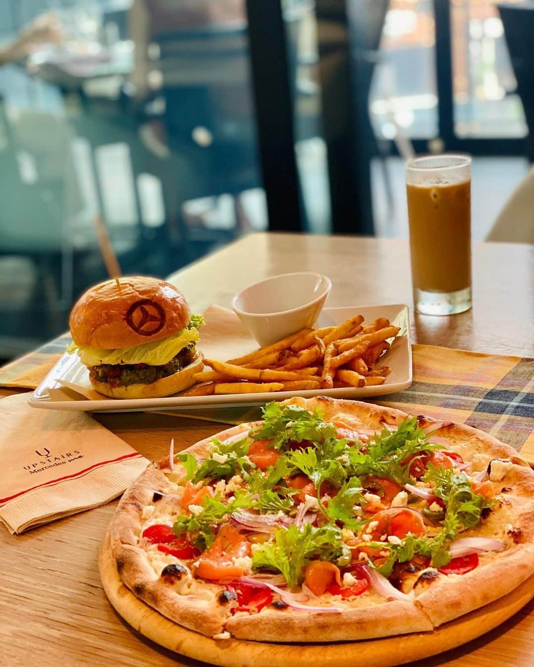 尾崎ありさのグルメインスタ