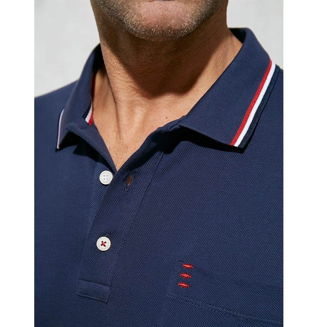 のインスタグラム：「Nunca son suficientes polos 🍧😎 Remate Final hasta -50% descuento.  #florentino #verano #polos #casualwear #summer #modahombre #linkbio #ropahombre #descuentosverano #streetwear」