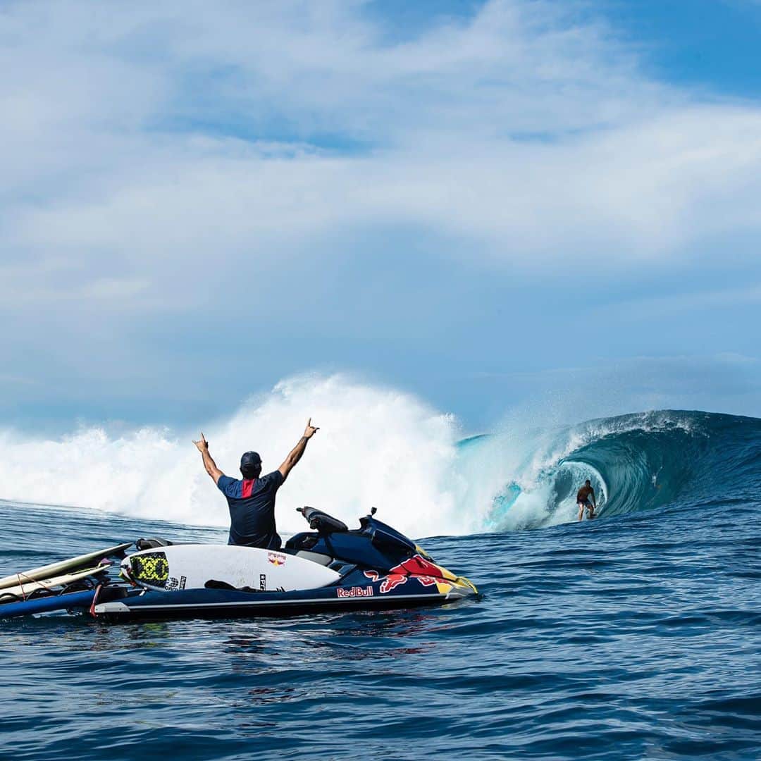ミシェル・ボレーズのインスタグラム：「First class view  📷 @benthouard  @redbullfrance」