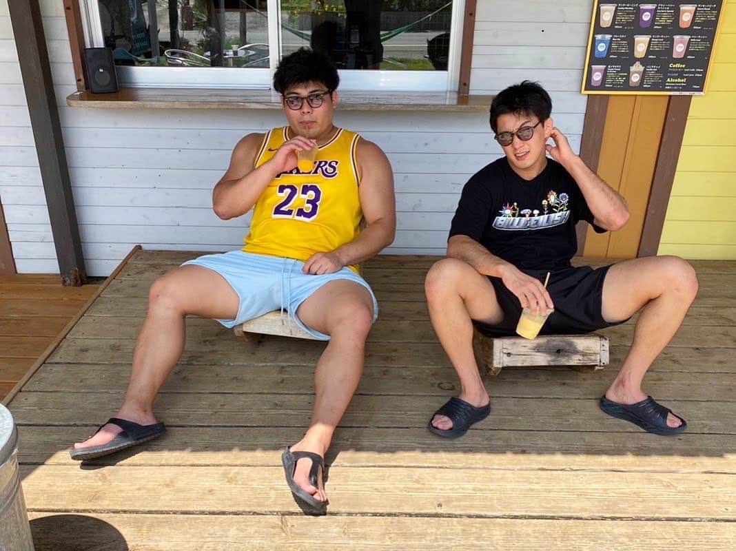 乙黒圭祐のインスタグラム：「夏休み前半戦 #休みは全力で遊ぶ#tomford」