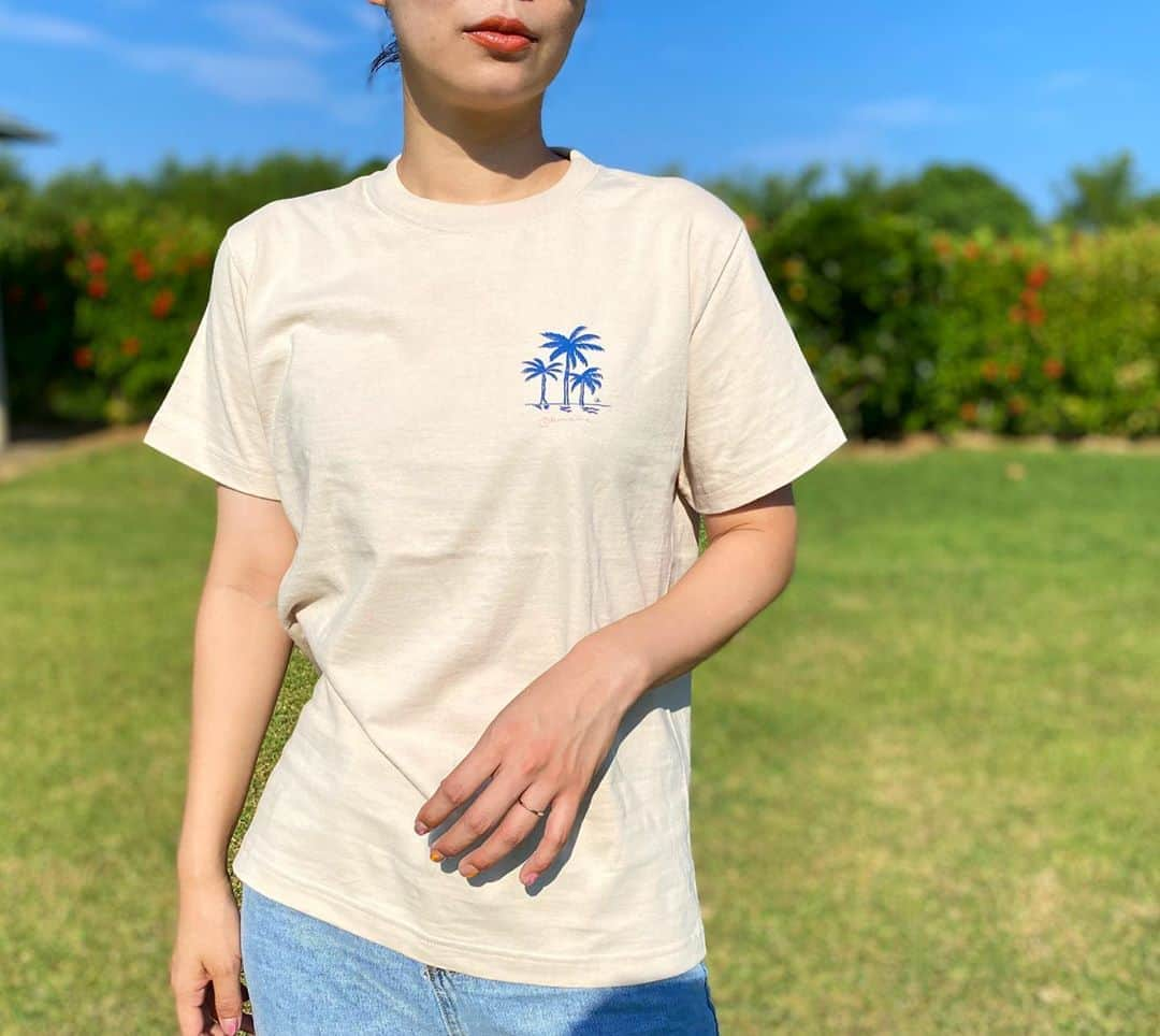 original brand 【ilu098】さんのインスタグラム写真 - (original brand 【ilu098】Instagram)「【先行ご予約tシャツ】 2020年の常夏を更に良き夏へ！ こちらも遂に！お披露目です。 ・ILU SUPER Tree Tシャツ ¥4,580- ご予約期間 8月28日(金)~31日(月) 詳しくはWebShopへ♫ #ilu098 #tシャツ #tシャツコーデ #沖縄 #北谷 #砂辺 #okinawalife」8月22日 19時19分 - ilu098