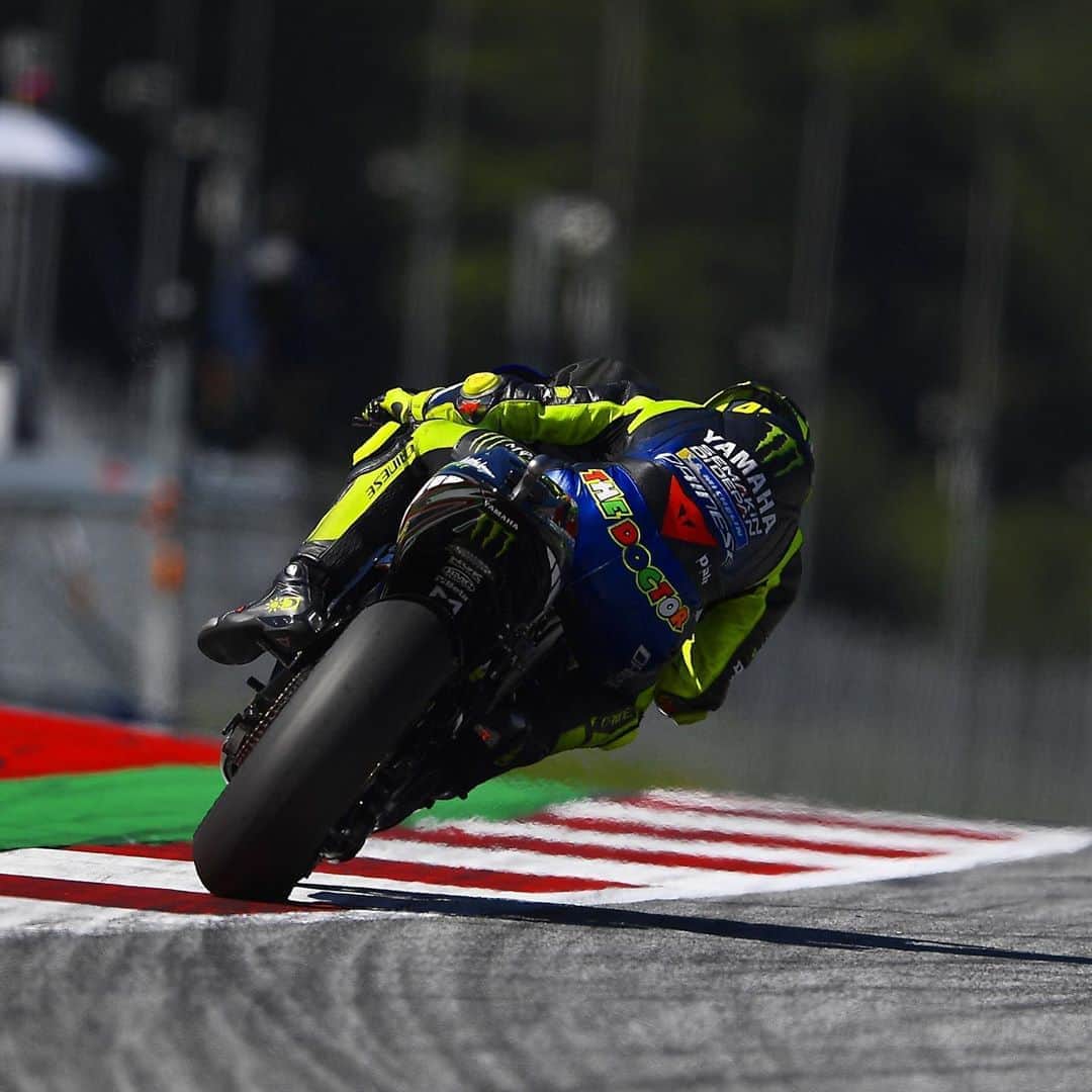 YamahaMotoGPさんのインスタグラム写真 - (YamahaMotoGPInstagram)「💬 @valeyellow46, #AustrianGP Combined FP1 + FP2 + FP3 Result - P15:  “This morning was not so bad at the beginning, because I have good pace. We changed something on the bike. But in the end it's a shame, because on the last lap I was fast, but I made a mistake in Turn 9, and as a result I have to take part in Q1."  #MonsterYamaha  #MotoGP」8月22日 19時25分 - yamahamotogp