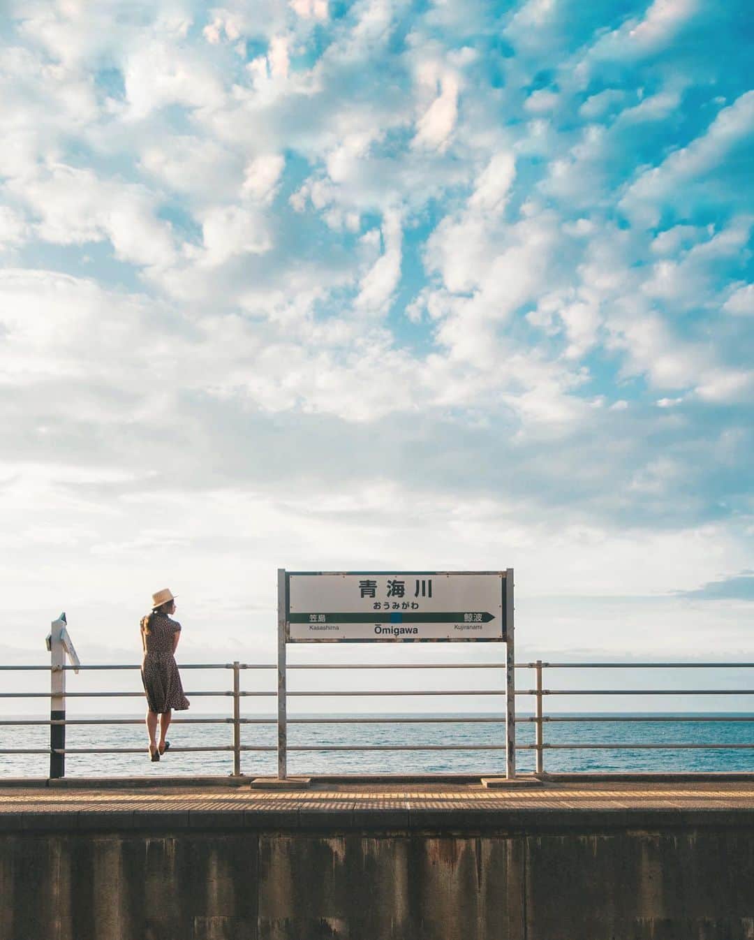 yukiさんのインスタグラム写真 - (yukiInstagram)「・ ・ #青海川駅　#新潟 ・ ◉sty830 base shop◉ https://sty830.base.shop/ ・ ・」8月22日 19時37分 - sty830