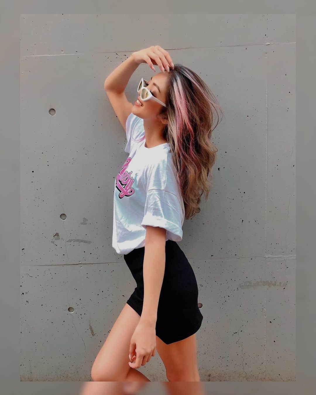 鈴木愛美さんのインスタグラム写真 - (鈴木愛美Instagram)「💓🎀💓🎀💓🎀💓🎀💓 . New hair...🍒 . . . #pink」8月22日 20時05分 - x.manya.x