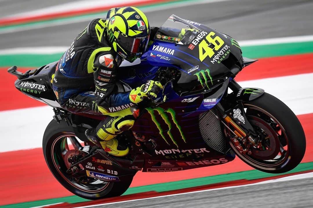 MotoGPさんのインスタグラム写真 - (MotoGPInstagram)「Did you know...@ValeYellow46 holds the record for the most premier class starts in history with 346! 😎 That represents 38.5% of all premier class races in history! 😱 #900Races #MotoGP #VR46」8月22日 20時08分 - motogp