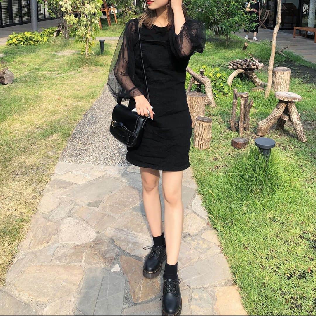 内海里来のインスタグラム：「#ootd 🖤#りくのフク」