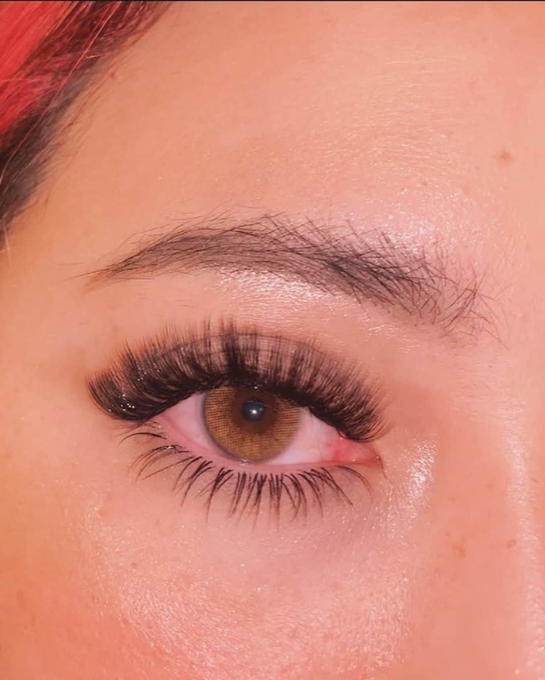 Aiさんのインスタグラム写真 - (AiInstagram)「🤎🐆💐✨🤎 . . #eyelashextensions  #volumelashes  Wow😳That's amazing🤎🐆🤎i recommend eyelash salon @parkbytokyo_kanae 🤎✨🤎 . .」8月22日 20時30分 - ai_tinker_b
