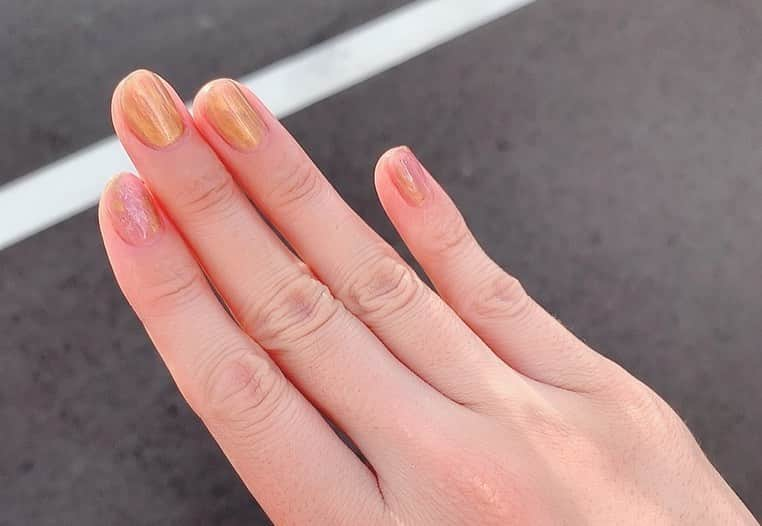 丹羽麻由美さんのインスタグラム写真 - (丹羽麻由美Instagram)「Summer 🌞  hair&nail  整えていただきました☺️  いつもお世話になってるサロン @mellowsalon の 井野ちゃん @mellow_inomaiko  ありがとうございます💜  そしてnailは初めて行ったサロン。 @chestnutsroom  ネイリストの方もとても親切で、そしてセンスのいいデザインがたくさんあって素敵なお店でした💛  #summer #hair #nail」8月22日 20時48分 - mayumi912