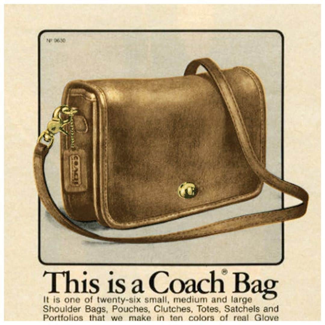 コーチさんのインスタグラム写真 - (コーチInstagram)「Fun fact: this is a vintage Coach ad. It’s based on our iconic Storypatch—all Coach bags have one. (Look inside yours to find it! 🔎) #CoachNY」8月22日 20時52分 - coach