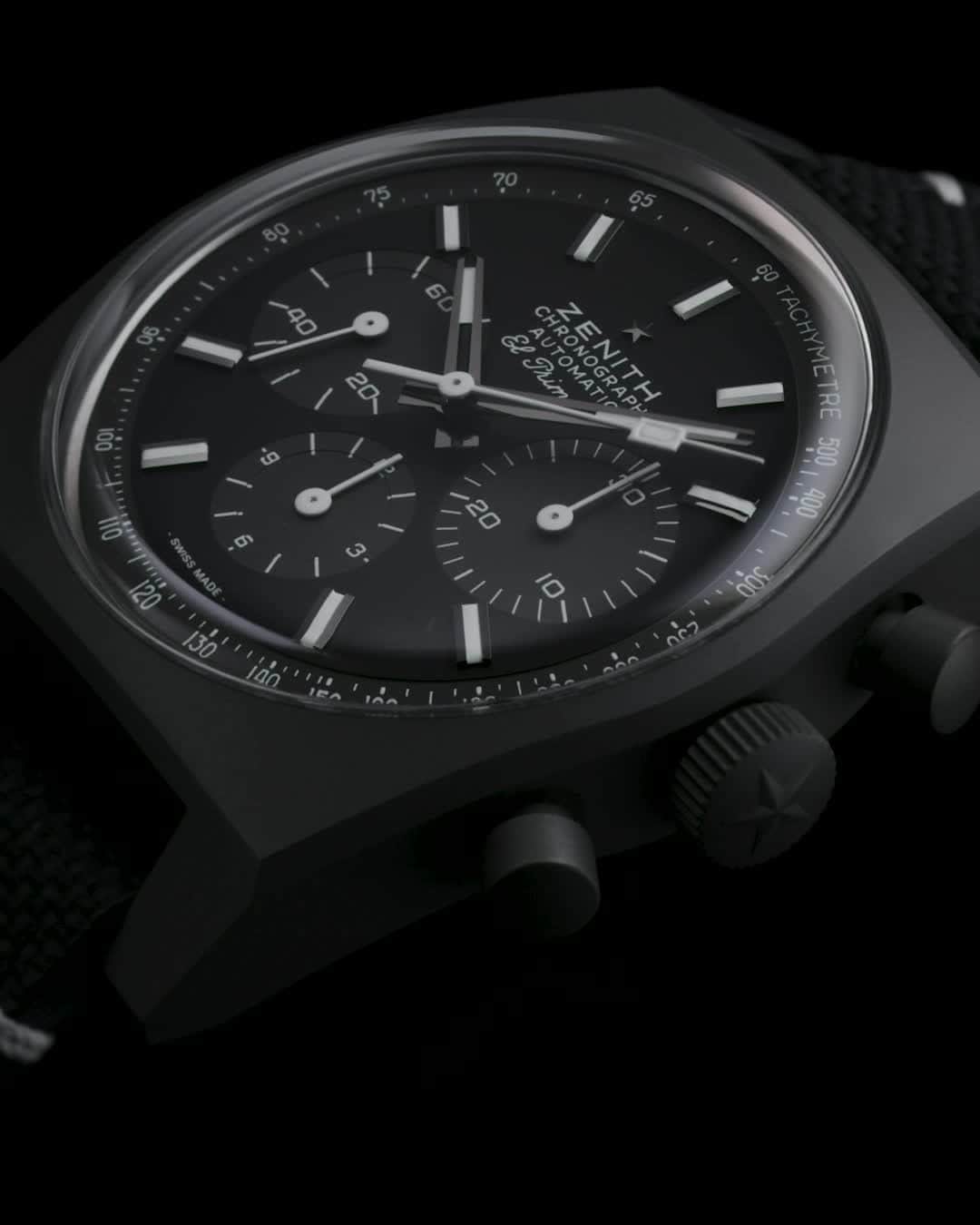 ゼニスのインスタグラム：「#Shadow: The Chronomaster Revival Shadow in all its subtle yet impactful nuances of black and grey.  #Zenith #ZenithWatches #Watches #Watch #Watchesofinstagram #Watchfam #WatchoftheDay #Luxury #WatchAddict #Watchcollector #Horology #DailyWatch #ElPrimero #Chronograph #VintageWatches」
