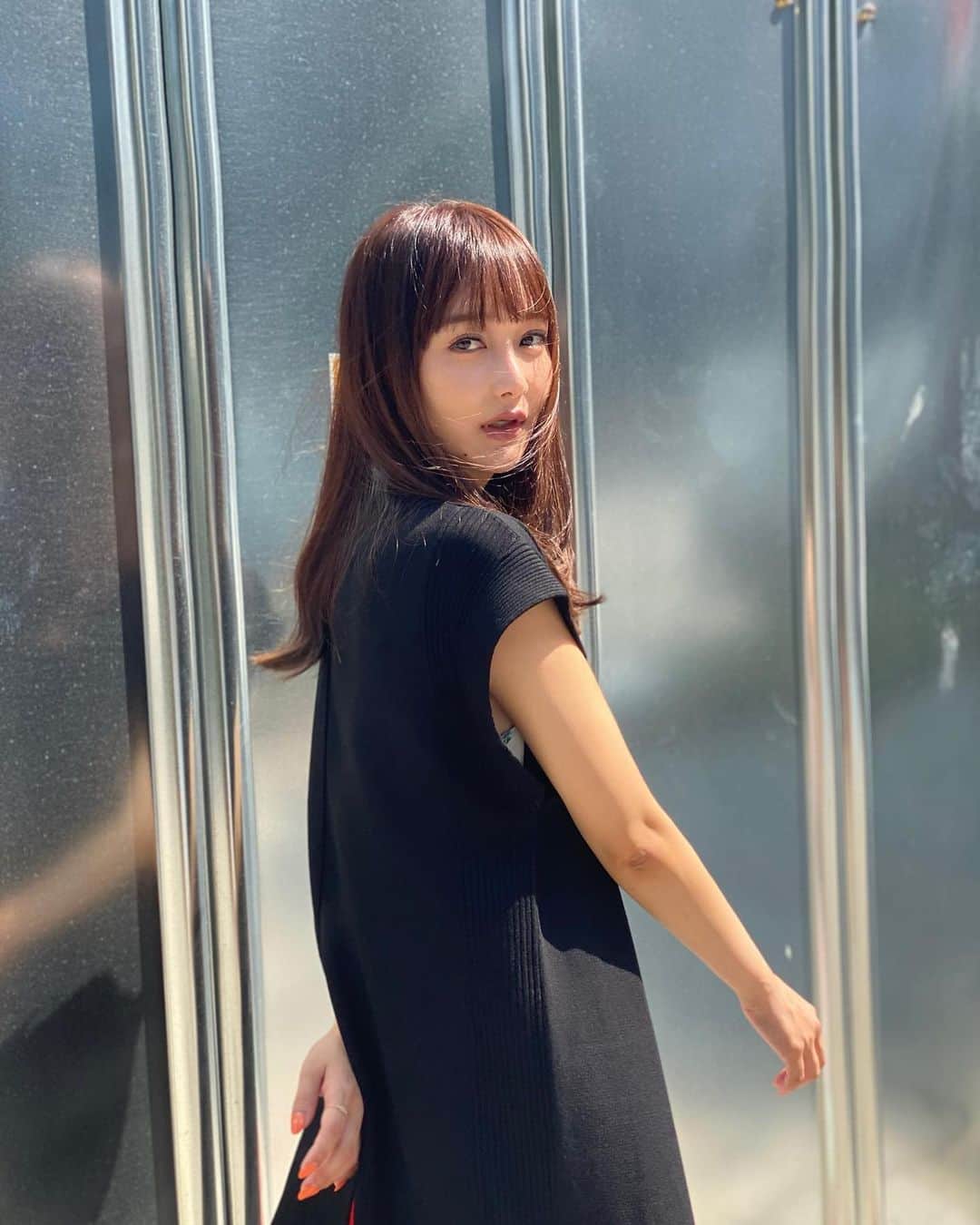 川上愛さんのインスタグラム写真 - (川上愛Instagram)「ピンクっぽい茶色にね🤎🤎🤎」8月22日 21時08分 - manakawakami