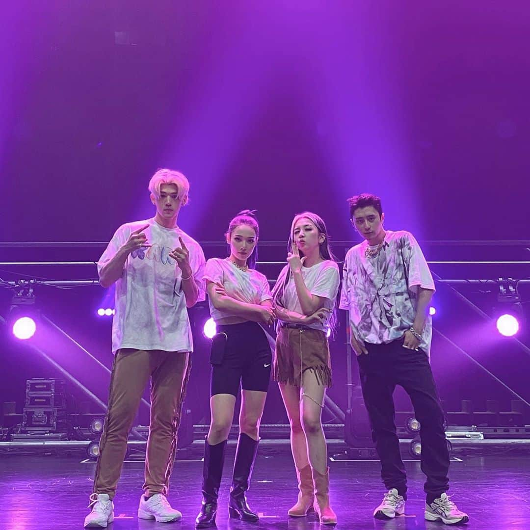 K.A.R.Dさんのインスタグラム写真 - (K.A.R.DInstagram)「[#KARD] 2020 WILD KARD IN SEOUL 종료♥️ 히든이들 빈자리가 크네요😭 그립고 보고 싶어요〰️ . #BM #JSEPH #SOMIN #JIWOO #2020_WILD_KARD_IN_SEOUL #WILD_KARD」8月22日 21時27分 - official_kard