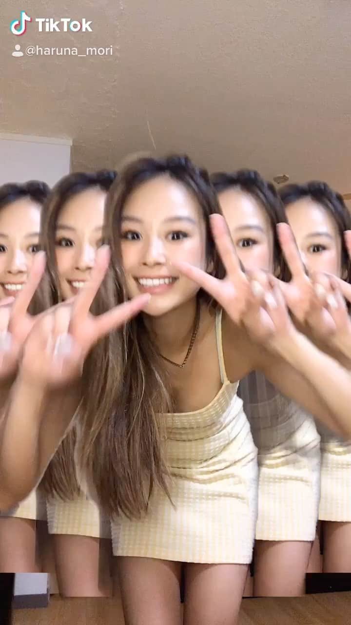 harunaのインスタグラム：「覚えました。笑　だれかこれ一緒にやろ。笑 #bts  #dynami」