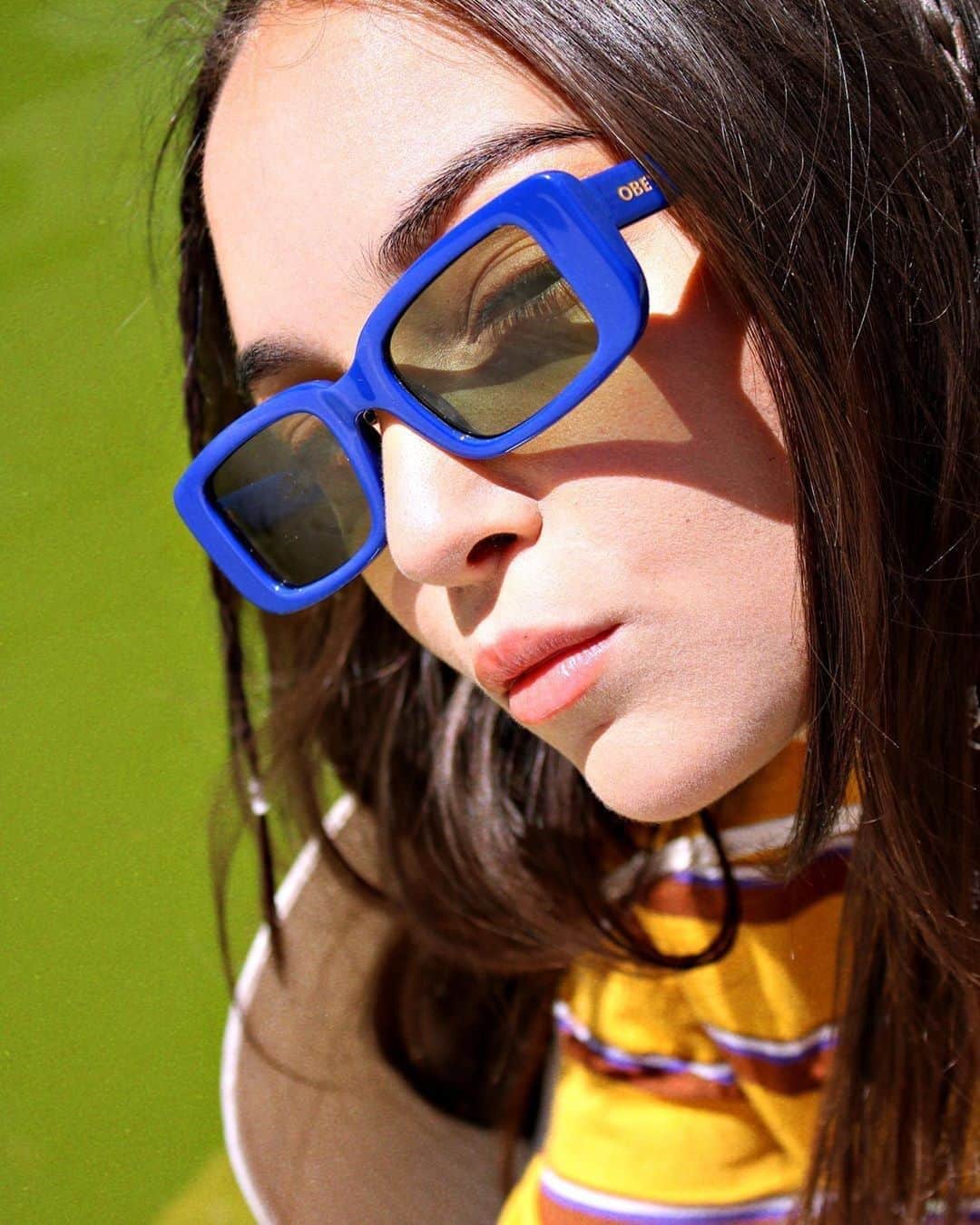 コモノさんのインスタグラム写真 - (コモノInstagram)「Get the look! 👁️⁠⠀⁠ ⁠⠀⁠ Model : @lunabnm⁠⠀⁠ Photography: @hyndm⁠⠀⁠ @citadium⁠⠀⁠ @obeyclothing⁠⠀⁠ ⁠⠀⁠ ⁠⠀⁠ #sunglasses #collab #capsulecollection #springsummer20 #ss20collection #ss2020 #sunglassescollection #obeyclothing #sunglassesfashion #sunglasseslovers #sunglasseslover #fashionglasses #obey #innovation #streetwearstyle #stoneislandtalk #fashionstreetwear #streetwearbrand #obeyxkomono #komono」8月22日 22時01分 - komono