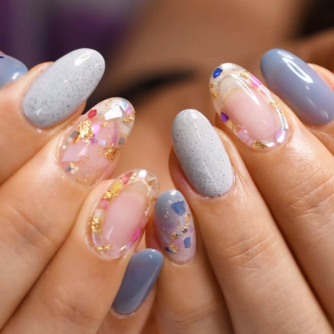 Yuka Maeda ::manicurelistのインスタグラム：「. . Salon data▼ ＝＝＝＝＝＝＝＝＝＝＝＝＝＝＝＝＝＝＝＝ . CADENAS -nail eyelash salon- ●Nail artist  @yuka.maeda  @yuki_cadenas ●eyelash　@cadenaseyelash  ゲストに愛と感動を…♡ . 【 LINE ＠cadenas 】 ご予約/お問い合わせはLINEよりお気軽に🤲 ▶︎▶︎#cadenasnail デザインアップしてます♡  price…★⭐︎Instagram特別キャンペーン中⭐︎★ . 「インスタ見たよ👀」と LINEからご予約で特別プライス7500円！！ . ※ご新規様限定 ※キャラクターや特殊なエレメント等のみ 別途料金いただく場合ございます🙇🏻‍♀️ . . price…初回8000円（オフ込み） access…大阪市北区堂山町16-1  中崎町駅  徒歩5分 /  梅田駅  徒歩6分 . tel… 06-4792-8617 ＝＝＝＝＝＝＝＝＝＝＝＝＝＝＝＝＝＝＝＝ . . .  #中崎町ネイルサロン #梅田ネイルサロン #大阪ネイルサロン #関西ネイルサロン #インスタネイル #instanails #instanail #トレンドネイル #ネイルサンプル #クリアネイルデザイン  #ネイルブック #ブルーネイル #ネイルチェンジ #今月のネイル #にゅーねいる #夏ネイル #シェルネイル  #ネイル大好き #サンドネイル #ネイル部 #女子力向上委員会 #女子力 #女子力ネイル #アートネイル #囲いネイル #ニューネイル  #ナノソル #ナノソルcc  #ナノソル販売店大阪」