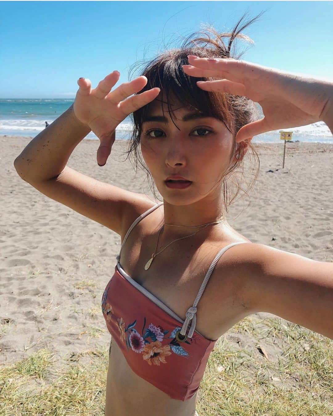 美女JAPANのインスタグラム：「どうも美女JAPANです！✨ ＊ ＊ 今回ご紹介するのはこの方‼️ ＊ Isari shintaniさん！@isarin_31 ＊ ＊ とてもおしゃれでかわいいIsariさん！💕 ＊ ＊ Isari shintaniさんのアカウントには他にも素敵な投稿がたくさんあります✨ ＊ 皆さんも是非チェックしてみてね🧸 ＊ ＊ 明日の投稿もお楽しみに！！ ＊ ＊  #色気 #可愛い #綺麗 #かわいい #セクシー #写真集 #モデル  #水着 #美肌 #笑顔 #スタイル抜群 #可愛い #可愛すぎ #会いたい #天使 #美女 #美人 #美しい #スタイル #ヌード #スタイル抜群 #美脚 #お尻 #エロ #美乳 #素敵 #カワイイ #応援」