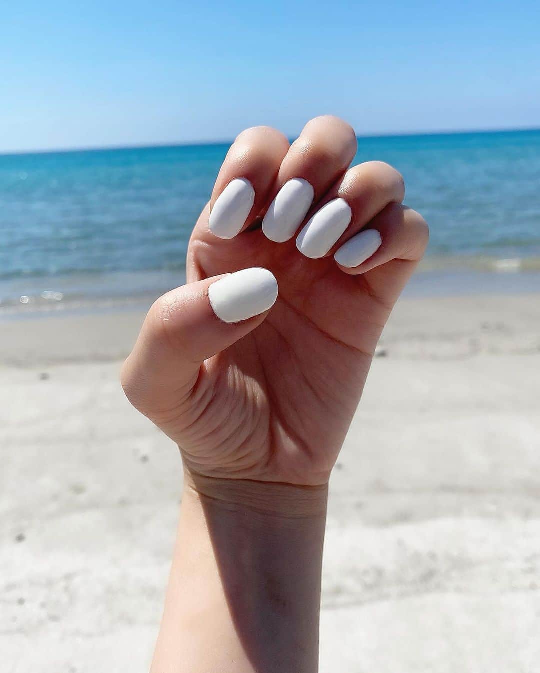 DJ mariennuのインスタグラム：「New self 🐚 #selfnail #sea」
